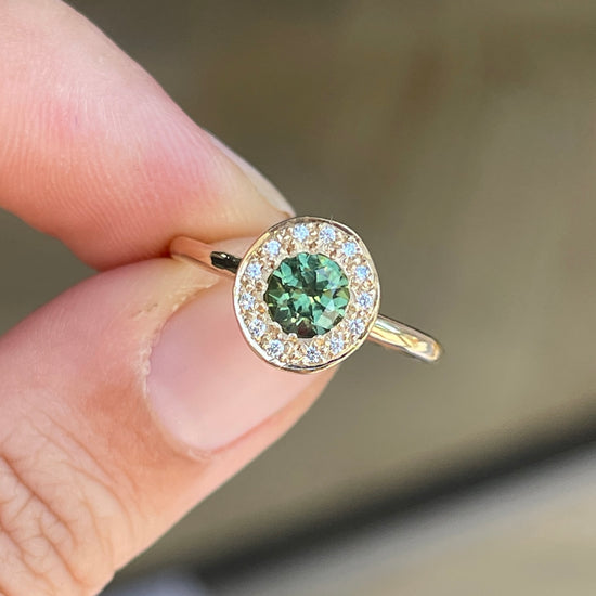 Green Sapphire and Diamond Pebble Ring in 14ct Yellow Gold, Size K and a half (In Stock)