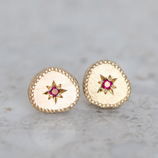 Load image into Gallery viewer, Ruby Rubble Studs
